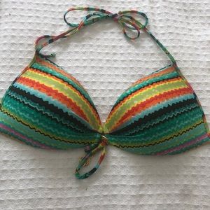 Lulu Fama bikini top